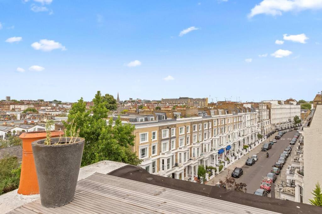 Spacious Sleep 11 With Terrace In Earls Court Ec99 Лондон Екстер'єр фото